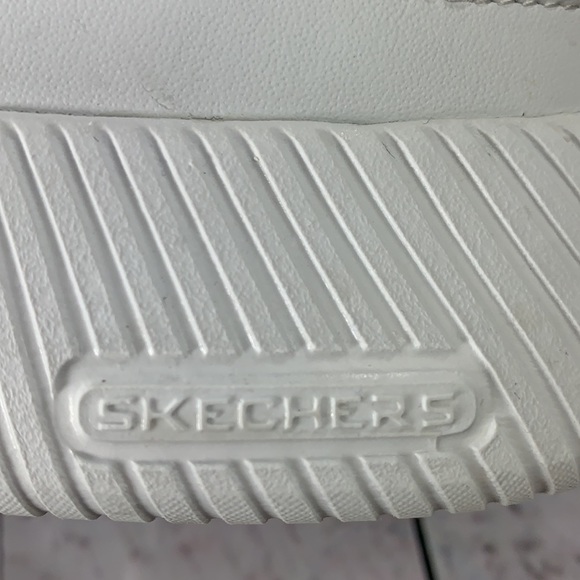 Skechers "DEPTH CHARGE-YANDA" sneakers size 11 1/2 - Picture 9 of 12